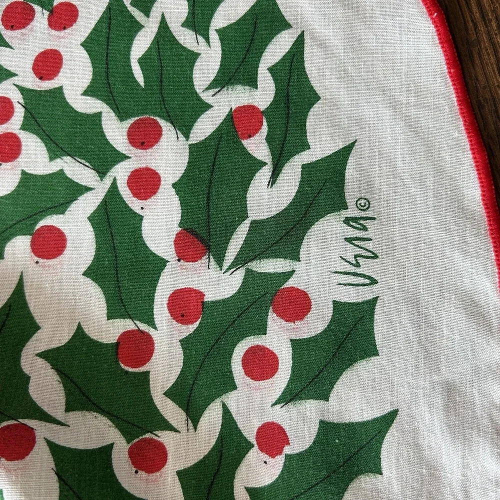 Vintage Vera Neumann Christmas Holly Tablecloth Red Green Holiday